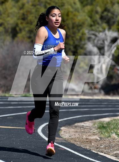 Thumbnail 2 in Peña Relays photogallery.