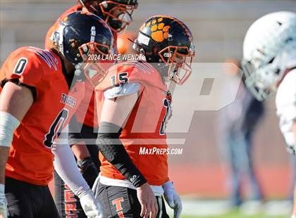 Thumbnail 1 in Stratton vs. Cheyenne Wells (CHSAA 6-Man Final) photogallery.