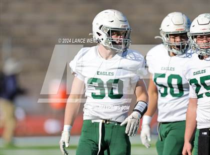 Thumbnail 1 in Stratton vs. Cheyenne Wells (CHSAA 6-Man Final) photogallery.