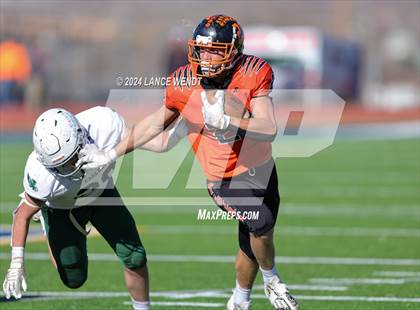 Thumbnail 1 in Stratton vs. Cheyenne Wells (CHSAA 6-Man Final) photogallery.