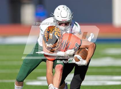 Thumbnail 2 in Stratton vs. Cheyenne Wells (CHSAA 6-Man Final) photogallery.