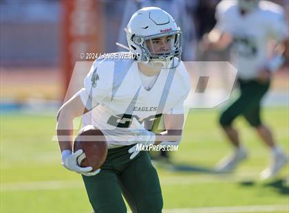 Thumbnail 1 in Stratton vs. Cheyenne Wells (CHSAA 6-Man Final) photogallery.