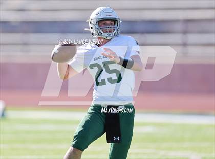 Thumbnail 1 in Stratton vs. Cheyenne Wells (CHSAA 6-Man Final) photogallery.