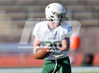 Thumbnail 2 in Stratton vs. Cheyenne Wells (CHSAA 6-Man Final) photogallery.