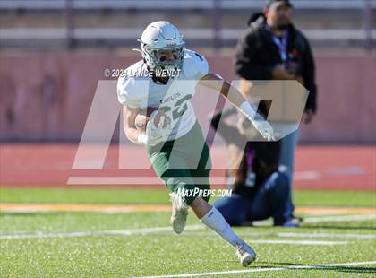 Thumbnail 1 in Stratton vs. Cheyenne Wells (CHSAA 6-Man Final) photogallery.