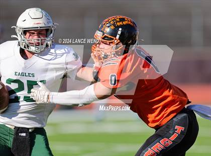 Thumbnail 2 in Stratton vs. Cheyenne Wells (CHSAA 6-Man Final) photogallery.