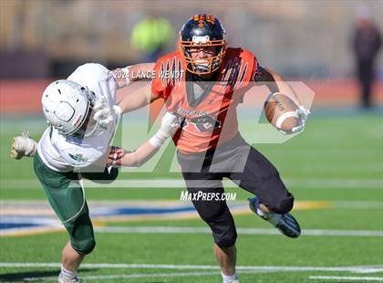 Thumbnail 2 in Stratton vs. Cheyenne Wells (CHSAA 6-Man Final) photogallery.