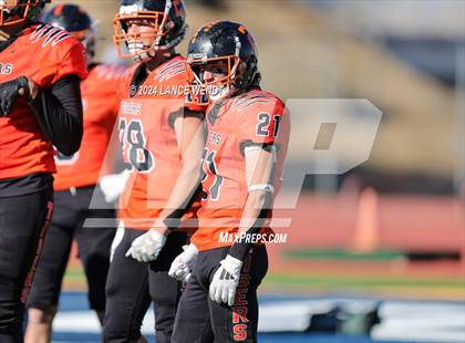 Thumbnail 2 in Stratton vs. Cheyenne Wells (CHSAA 6-Man Final) photogallery.