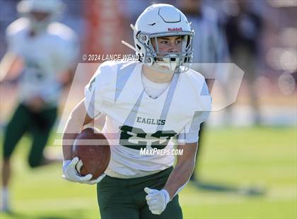 Thumbnail 1 in Stratton vs. Cheyenne Wells (CHSAA 6-Man Final) photogallery.
