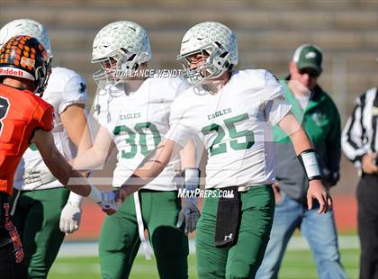 Thumbnail 2 in Stratton vs. Cheyenne Wells (CHSAA 6-Man Final) photogallery.