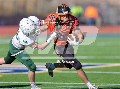 Thumbnail 1 in Stratton vs. Cheyenne Wells (CHSAA 6-Man Final) photogallery.