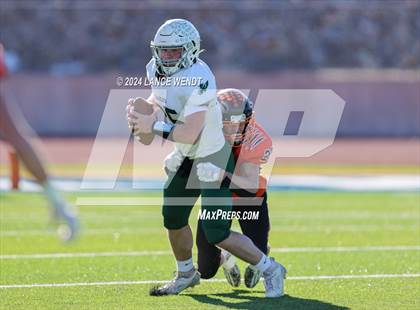 Thumbnail 3 in Stratton vs. Cheyenne Wells (CHSAA 6-Man Final) photogallery.