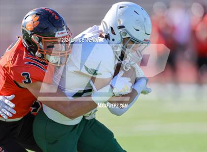 Thumbnail 3 in Stratton vs. Cheyenne Wells (CHSAA 6-Man Final) photogallery.