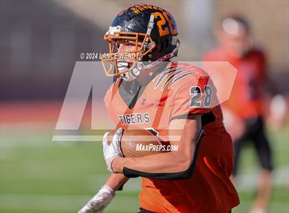 Thumbnail 2 in Stratton vs. Cheyenne Wells (CHSAA 6-Man Final) photogallery.
