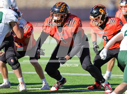 Thumbnail 3 in Stratton vs. Cheyenne Wells (CHSAA 6-Man Final) photogallery.