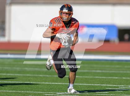 Thumbnail 1 in Stratton vs. Cheyenne Wells (CHSAA 6-Man Final) photogallery.