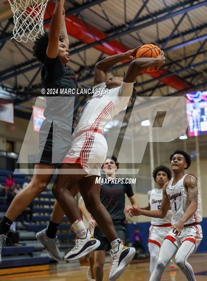 Thumbnail 2 in JSerra Catholic @ Providence Day photogallery.