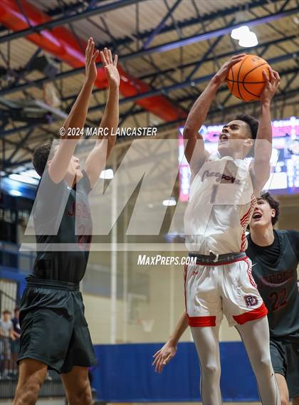 Thumbnail 1 in JSerra Catholic @ Providence Day photogallery.