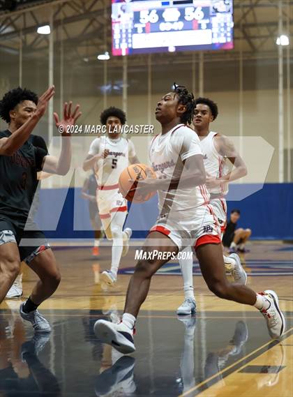 Thumbnail 1 in JSerra Catholic @ Providence Day photogallery.