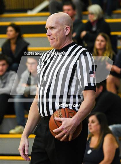 Thumbnail 2 in Marin Catholic @ Branson photogallery.