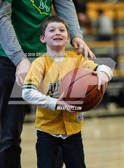 Thumbnail 2 in Marin Catholic @ Branson photogallery.