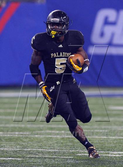 Thumbnail 2 in Bergen Catholic vs. Paramus Catholic (NJSIAA Non Public Group 4 Final) photogallery.