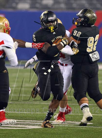 Thumbnail 2 in Bergen Catholic vs. Paramus Catholic (NJSIAA Non Public Group 4 Final) photogallery.