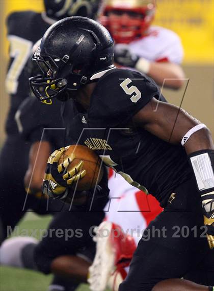 Thumbnail 2 in Bergen Catholic vs. Paramus Catholic (NJSIAA Non Public Group 4 Final) photogallery.