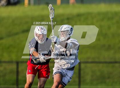 Thumbnail 3 in St. John's Prep vs  Lincoln-Sudbury (MIAA Division 1 Semifinal) photogallery.