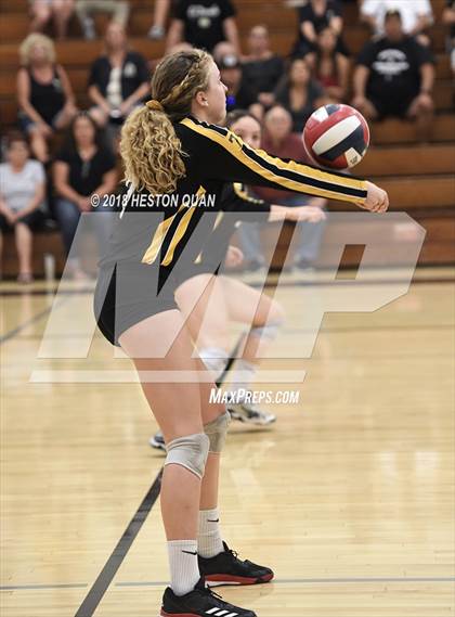 Thumbnail 3 in Foothill @ El Dorado photogallery.