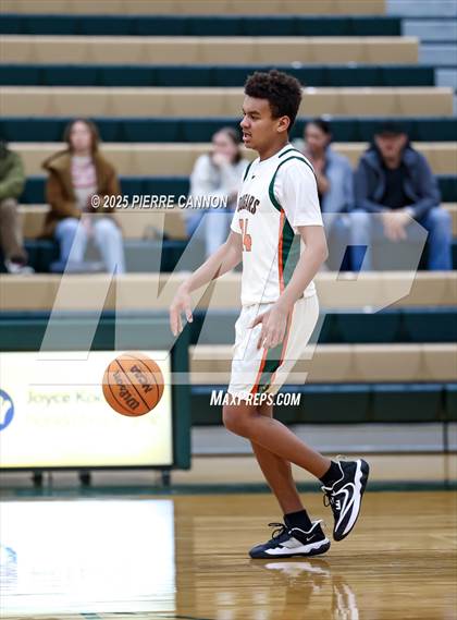 Thumbnail 1 in Millbrook @ Kettle Run photogallery.