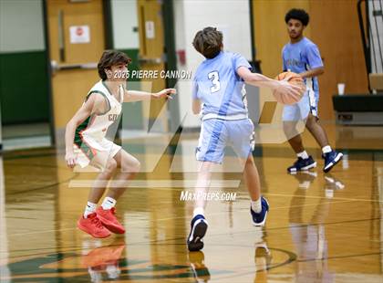 Thumbnail 1 in Millbrook @ Kettle Run photogallery.
