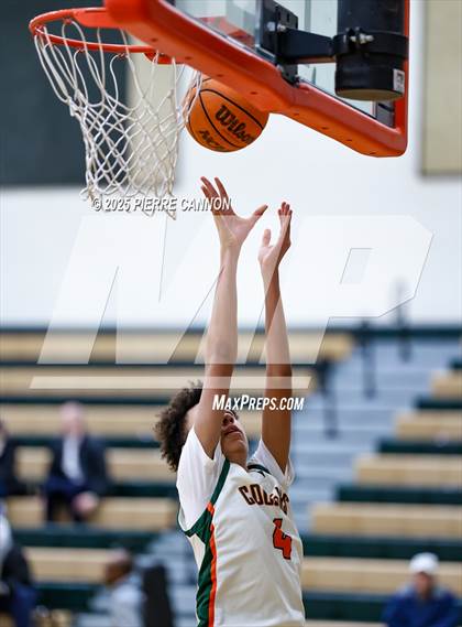 Thumbnail 2 in Millbrook @ Kettle Run photogallery.