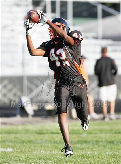 Thumbnail 3 in Washington @ Lanphier photogallery.
