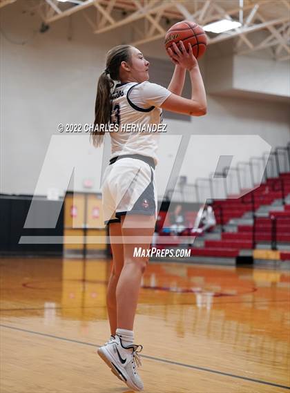 Thumbnail 2 in Manvel vs. Tompkins (Langham Creek Shootout) photogallery.