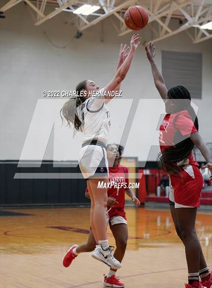 Thumbnail 2 in Manvel vs. Tompkins (Langham Creek Shootout) photogallery.