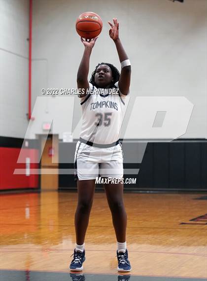 Thumbnail 2 in Manvel vs. Tompkins (Langham Creek Shootout) photogallery.