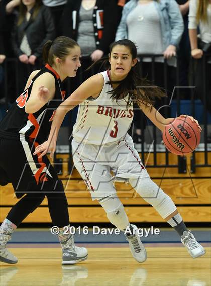 Thumbnail 2 in Bountiful vs. Murray (UHSAA 4A First Round) photogallery.