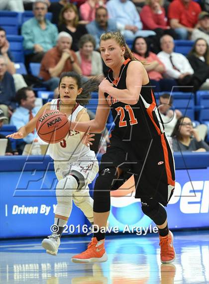 Thumbnail 2 in Bountiful vs. Murray (UHSAA 4A First Round) photogallery.