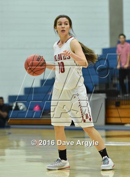 Thumbnail 1 in Bountiful vs. Murray (UHSAA 4A First Round) photogallery.