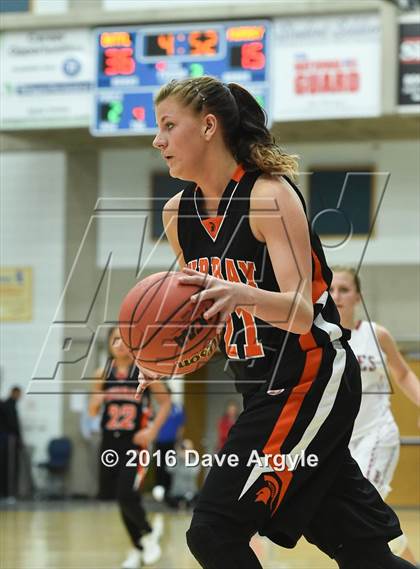 Thumbnail 3 in Bountiful vs. Murray (UHSAA 4A First Round) photogallery.