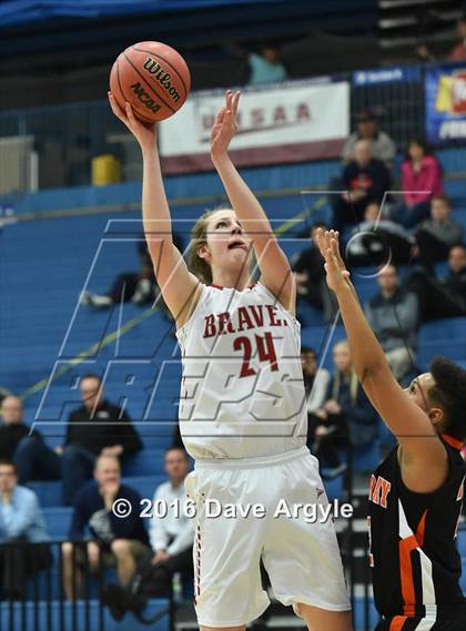 Thumbnail 2 in Bountiful vs. Murray (UHSAA 4A First Round) photogallery.