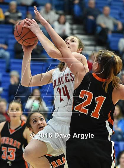 Thumbnail 3 in Bountiful vs. Murray (UHSAA 4A First Round) photogallery.