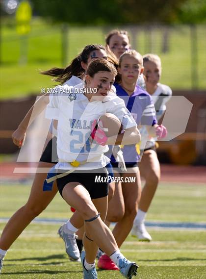Thumbnail 3 in Denver South @ Valor Christian photogallery.