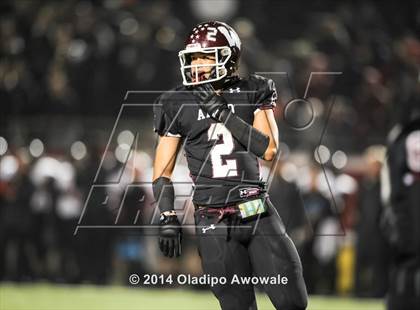 Thumbnail 2 in Wylie vs. Rockwall-Heath (UIL 5A Area Playoff) photogallery.