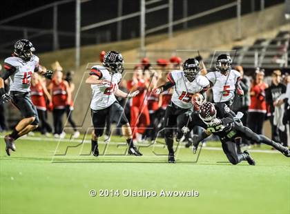 Thumbnail 3 in Wylie vs. Rockwall-Heath (UIL 5A Area Playoff) photogallery.
