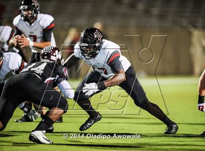 Thumbnail 2 in Wylie vs. Rockwall-Heath (UIL 5A Area Playoff) photogallery.