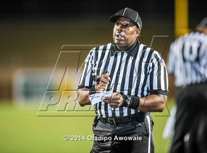 Thumbnail 3 in Wylie vs. Rockwall-Heath (UIL 5A Area Playoff) photogallery.