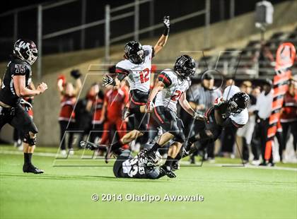 Thumbnail 1 in Wylie vs. Rockwall-Heath (UIL 5A Area Playoff) photogallery.