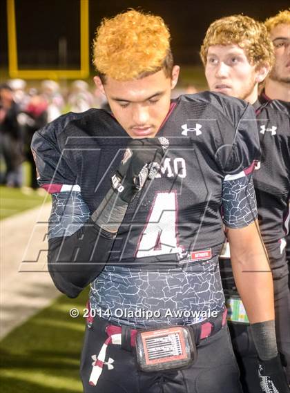 Thumbnail 2 in Wylie vs. Rockwall-Heath (UIL 5A Area Playoff) photogallery.